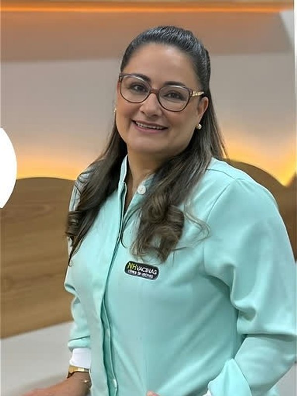 Juliana — Técnica em enfermagem da NH Vacinas